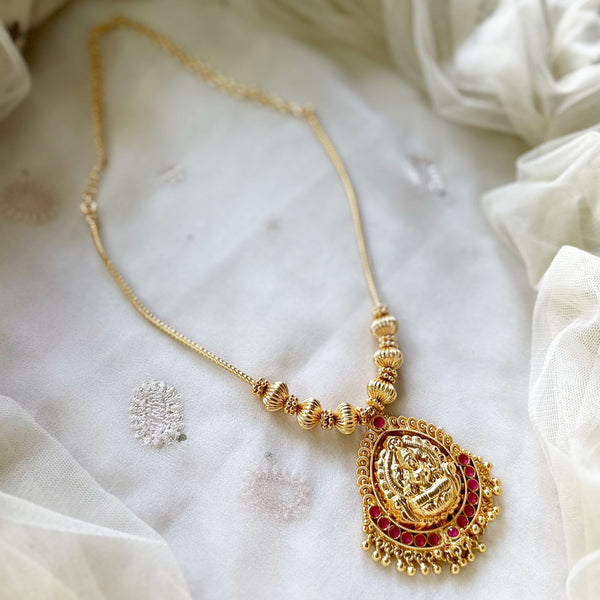 Micro gold plated Lakshmi short necklace - Adorna