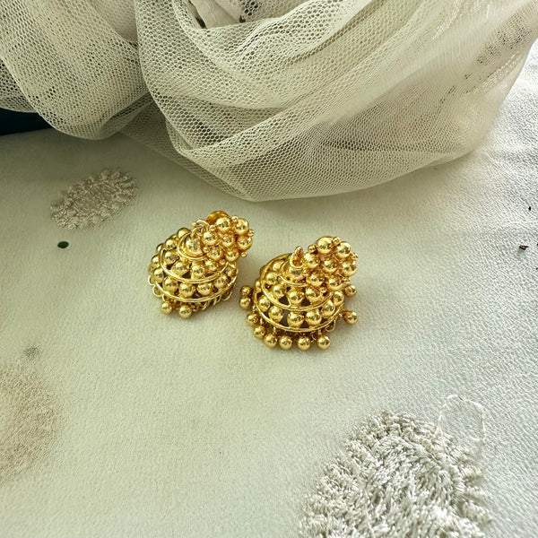 Kerala style gold jumkha