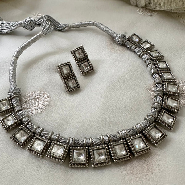 Threaded Kundan Squares set - Silver