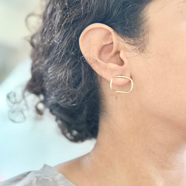 3D Hyperbole stud earrings