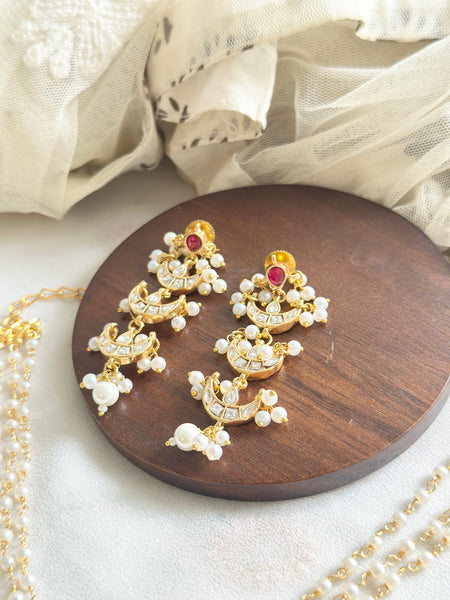 Kundan half moon pearl choker set