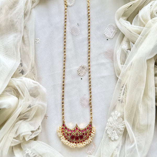 Nithra Ruby - Kemp Half moon pendant chain