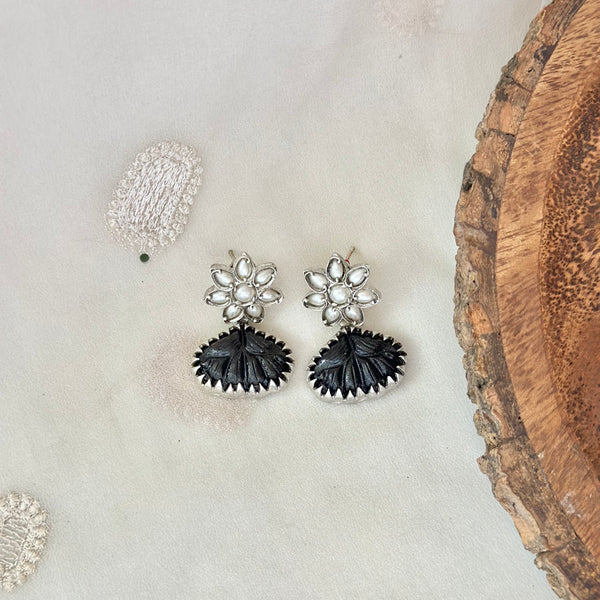 Real Rei pearl petal floral studs