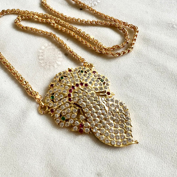 Stone Peacock pendant with heart links chain