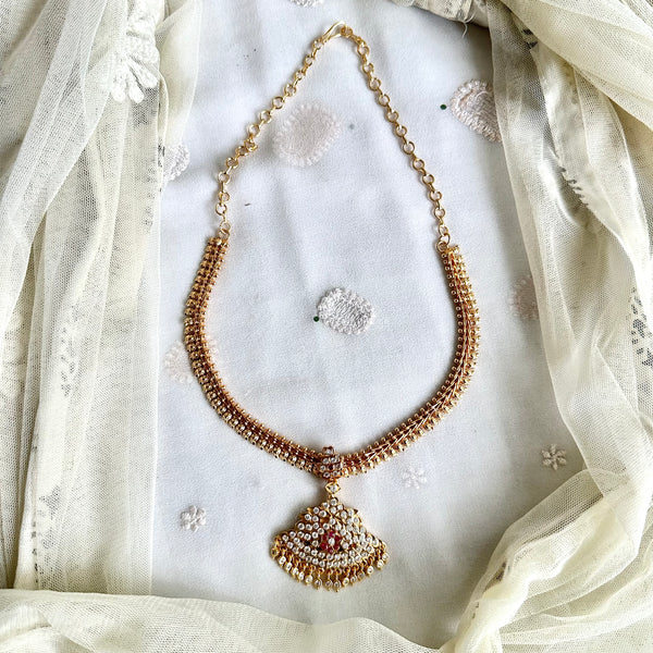 Ruby White Paisley attigai