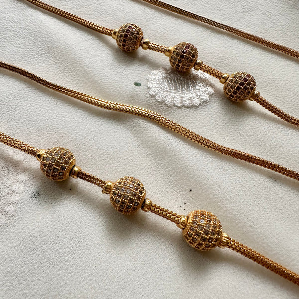 3 CZ Spheres mogappu chain