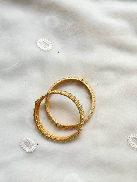 Matte dimesnsional half bead bangles - set of 2