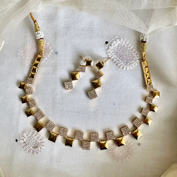 Squares march short set