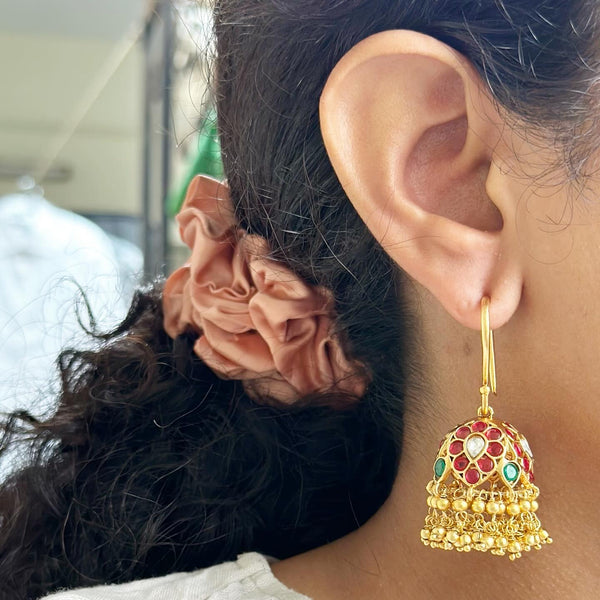 Matte Kemp hook style jumkhas - Gold beads