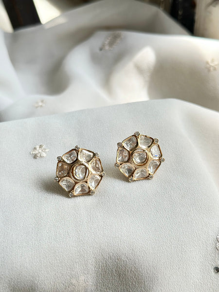 Polki Round dotted gaps studs