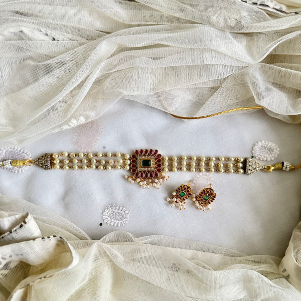 Matte Kemp Pearl choker set