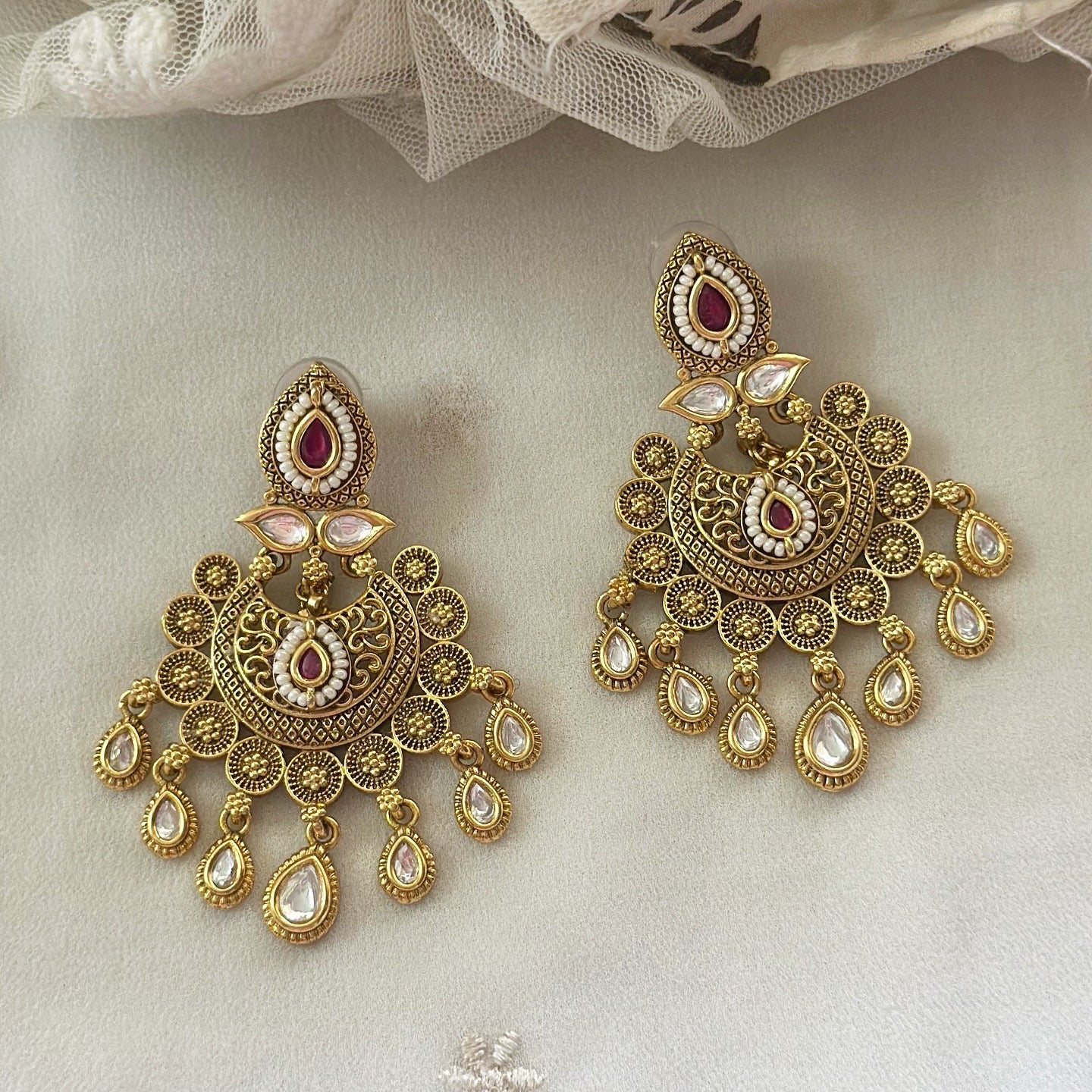 Antique Kundan Tear drop chandbali earrings