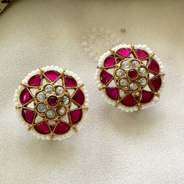 Kundan Jadau Flower studs with pearl lining