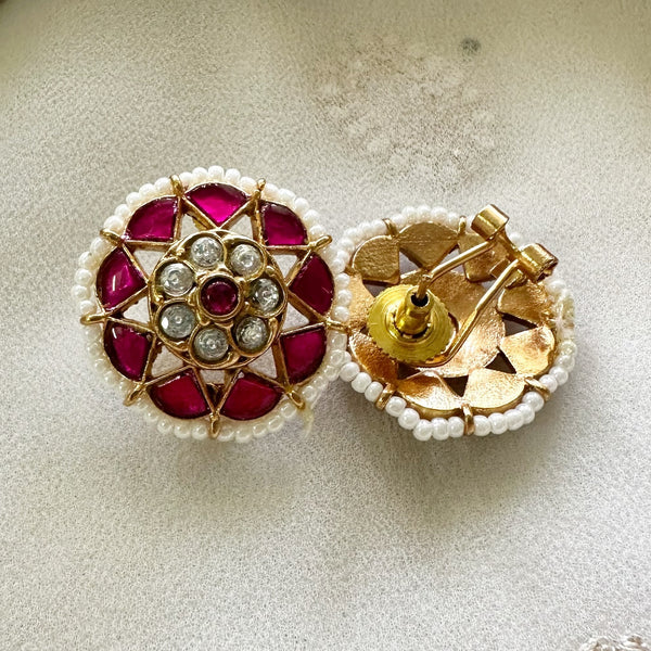 Kundan Jadau Flower studs with pearl lining