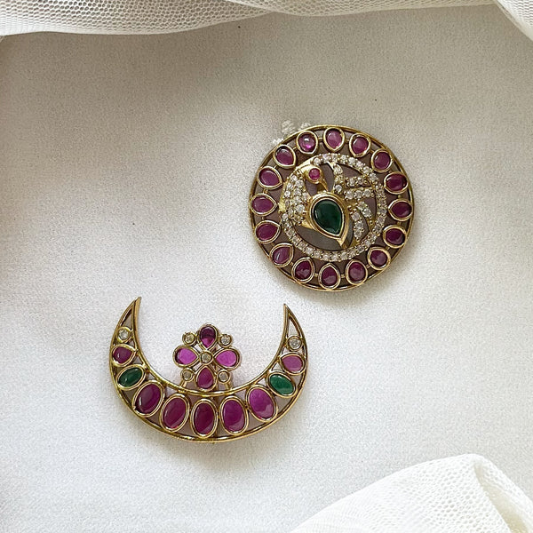 Matte kemp half moon & chakra beadpieces