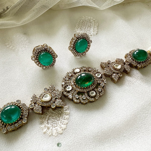 Victorian Oval flower choker set - Green