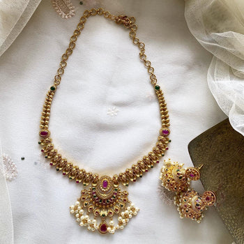 Filigree floral short set