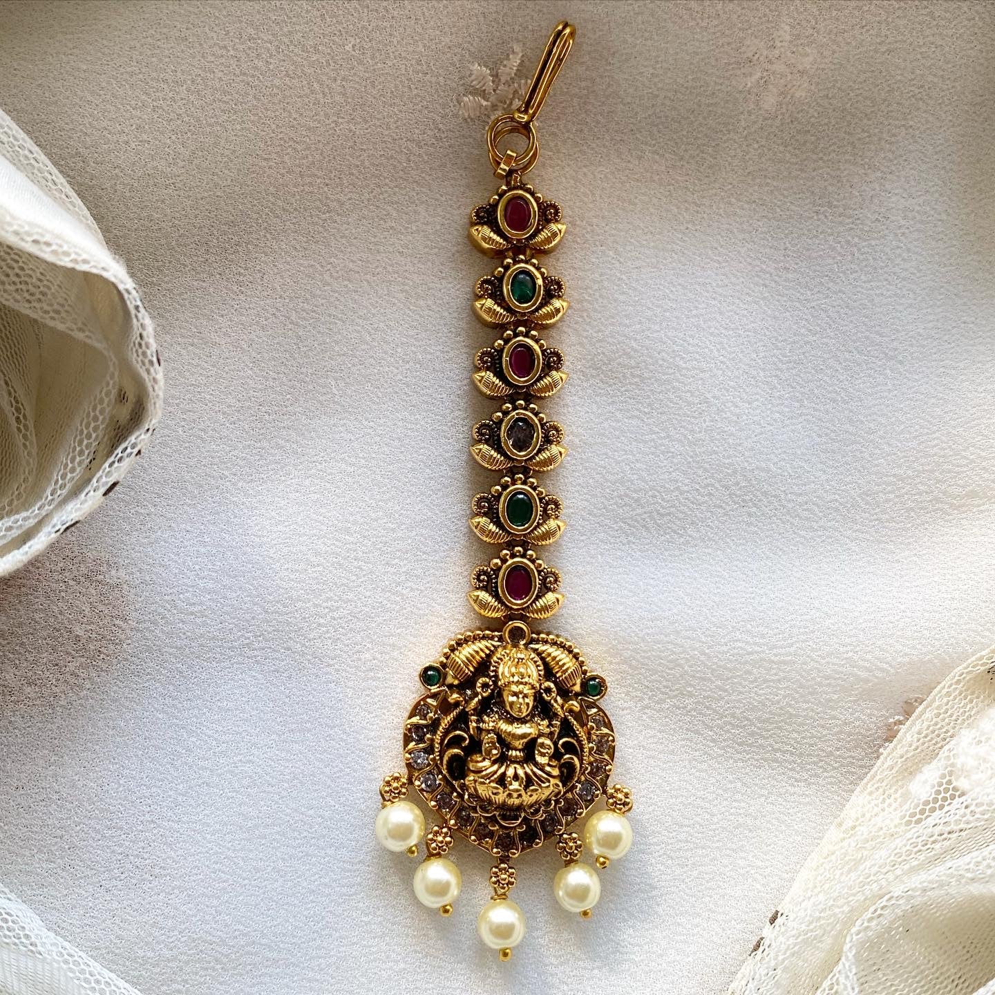 Antique matte kemp Lakshmi bloom pearl tikka