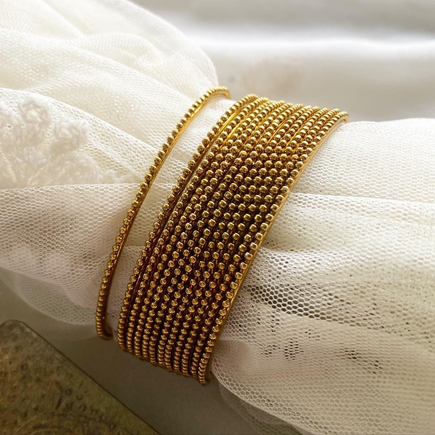 fancy gold bangles designs