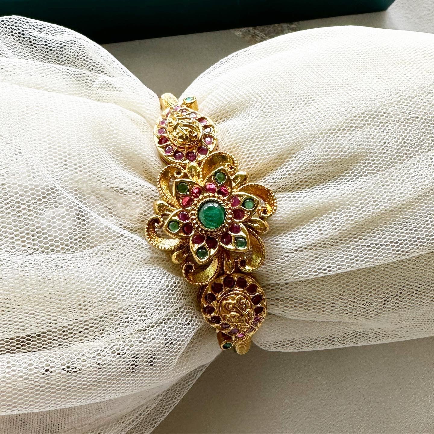 Kemp floral paisley kada/bracelet
