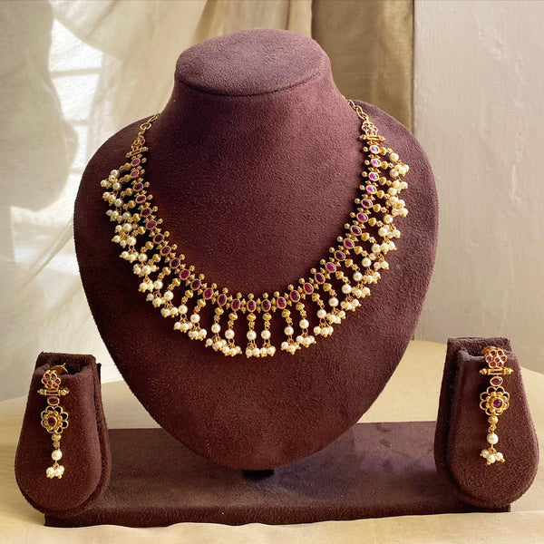 Oval Ruby kemp gutta short set