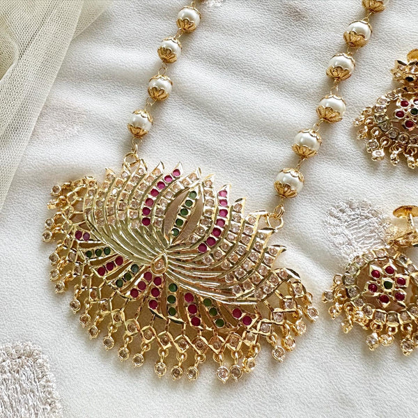 Traditional Lotus pendant pearl mala set - Adorna