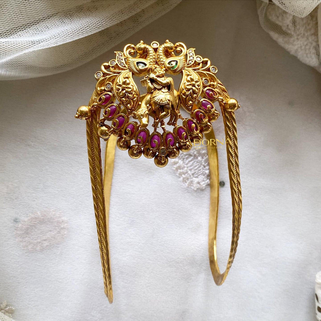 Antique matte Kamadhenu vanki/armlet Ruby-Green – Adorna