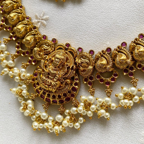 Antique kemp Lakshmi Peacock row short set