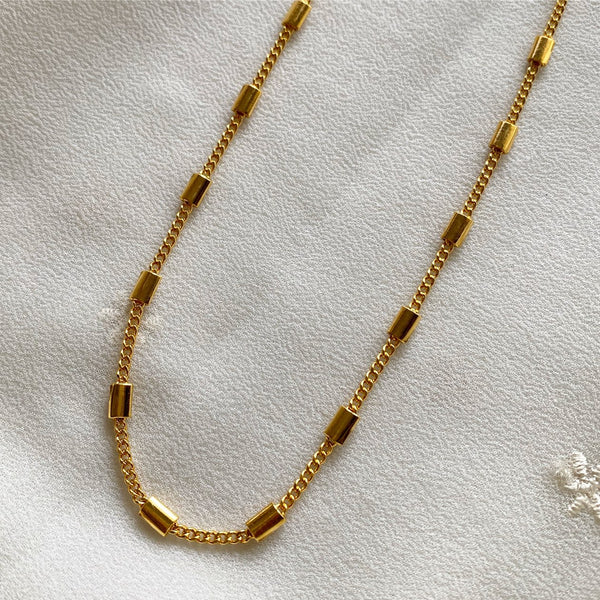 Square blocks necklace