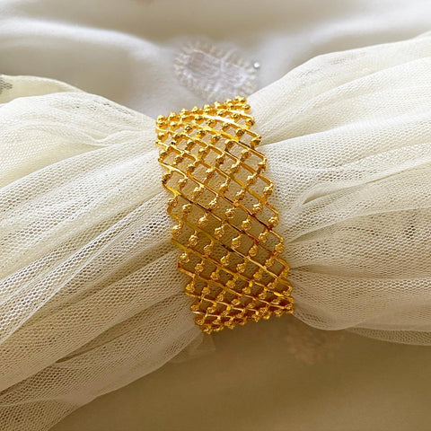 Criss cross bangles -  6 lines