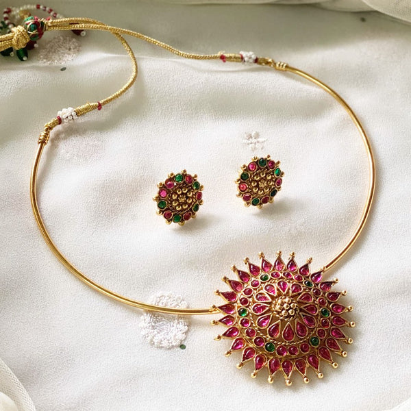 Chakra Mitra pipe set - Adorna