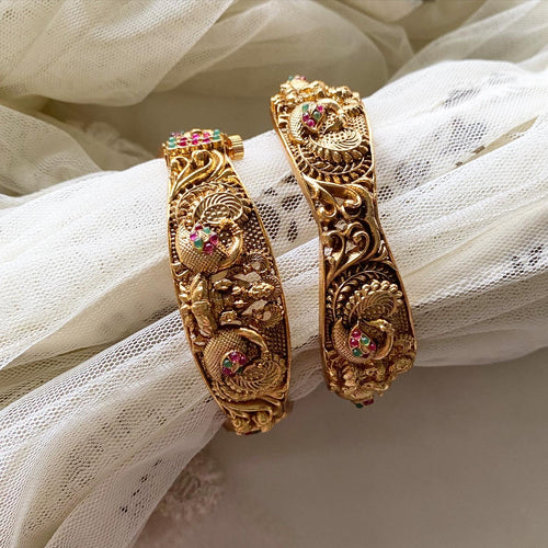 Matte Lakshmi Peacock Swirl Bangles