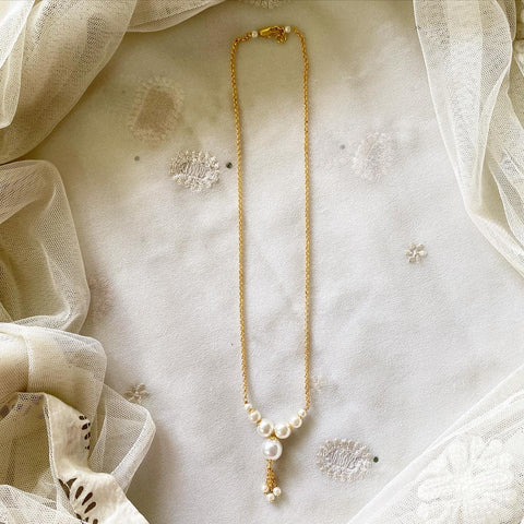 Clus pearl pendant gold chain - Adorna