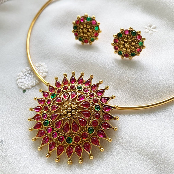 Chakra Mitra pipe set - Adorna